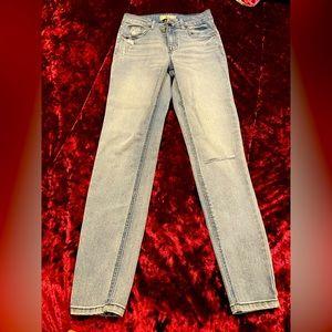 Harper Jeans Size 24 waist 😘or a Size 0 Regular Mid-Rise 🌷